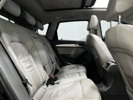 AUDI Q5 3.0 V6 24V 4P TFSI AMBITION AUTOM�TICO, Foto 16
