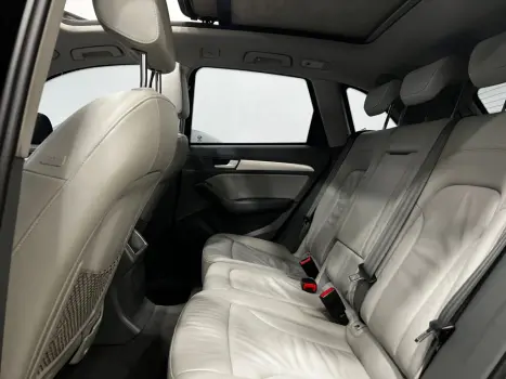 AUDI Q5 3.0 V6 24V 4P TFSI AMBITION AUTOM�TICO, Foto 17