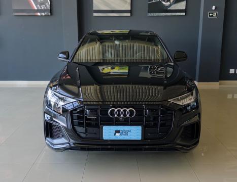AUDI Q8 3.0 V6 24V 4P TFSI PERFORMANCE BLACK QUATTRO AUTOM�TICO TIPTRONIC, Foto 4