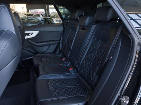 AUDI Q8 3.0 V6 24V 4P TFSI PERFORMANCE BLACK QUATTRO AUTOM�TICO TIPTRONIC, Foto 17