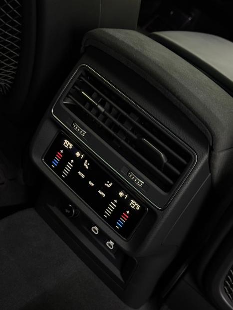 AUDI RS Q8 4.0 V8 32V 4P TWINTURBO MHEV AUTOM�TICO QUATTRO TIPTRONIC, Foto 12