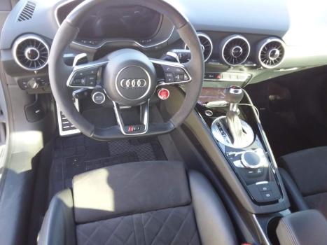 AUDI TT RS 2.5 TFSI TURBO COUP� QUATTRO S-TRONIC AUTOM�TICO, Foto 4