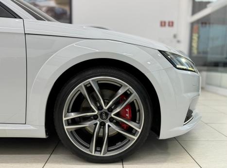 AUDI TT S 2.0 16V TFSI TURBO COUP� S-TRONIC AUTOM�TICO, Foto 6