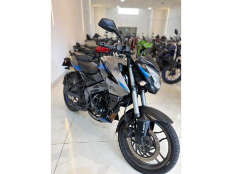 BAJAJ Dominar 160 , Foto 4