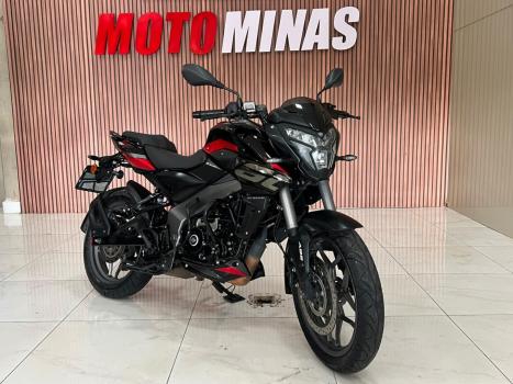 BAJAJ Dominar 160 , Foto 3