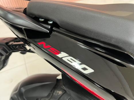 BAJAJ Dominar 160 , Foto 6