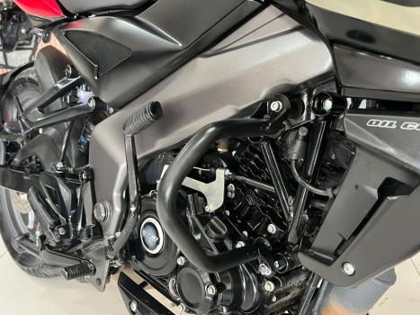 BAJAJ Dominar 160 , Foto 10