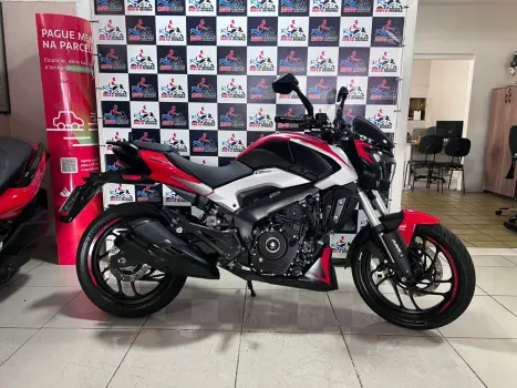 BAJAJ Dominar 200 , Foto 6