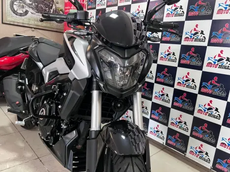 BAJAJ Dominar 200 , Foto 11