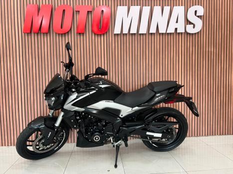 BAJAJ Dominar 200 , Foto 1