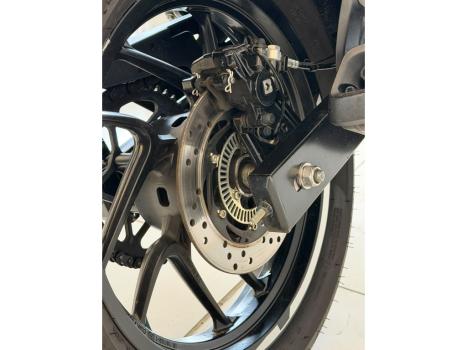BAJAJ Dominar 250 , Foto 8