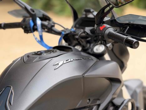 BAJAJ Dominar 400 , Foto 8