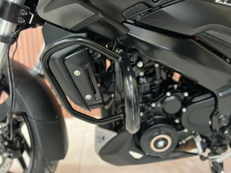 BAJAJ Dominar 400 , Foto 8