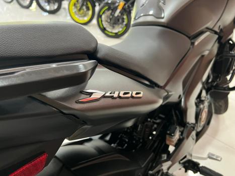 BAJAJ Dominar 400 , Foto 12