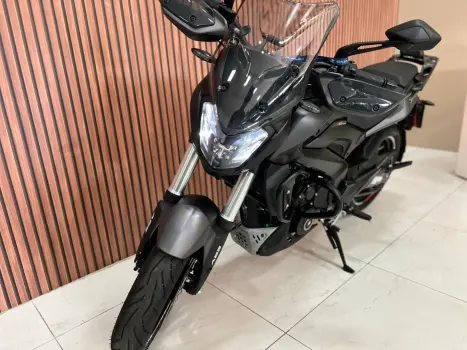 BAJAJ Dominar 400 , Foto 8