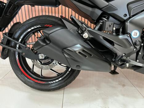 BAJAJ Dominar 400 , Foto 14