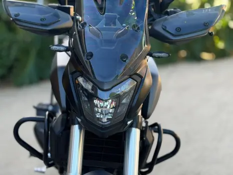 BAJAJ Dominar 400 , Foto 2