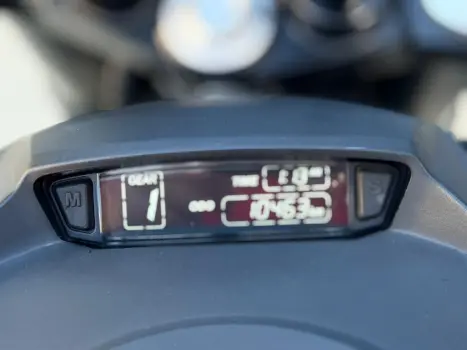 BAJAJ Dominar 400 , Foto 3