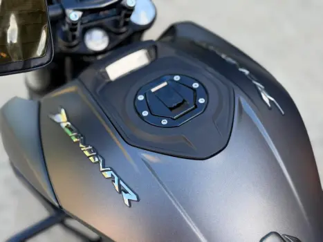 BAJAJ Dominar 400 , Foto 4