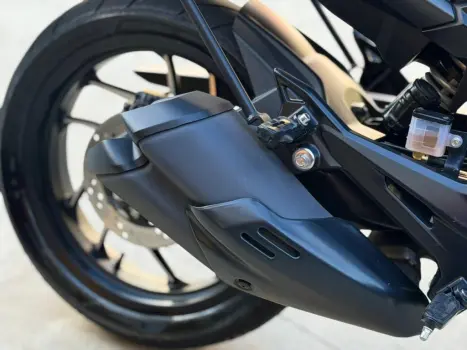 BAJAJ Dominar 400 , Foto 6