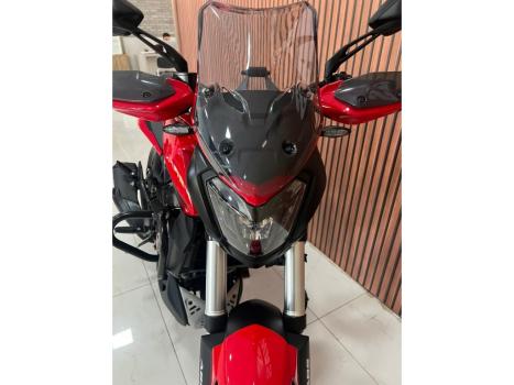 BAJAJ Dominar 400 , Foto 13