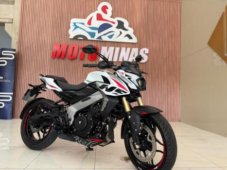 BAJAJ Dominar NS 400Z , Foto 2