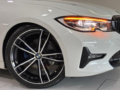 BMW 320I 2.0 16V 4P TURBO M SPORT AUTOMÁTICO, Foto 4 BMW 320I 2.0 16V 4P TURBO M SPORT AUTOMÁTICO, Foto 4