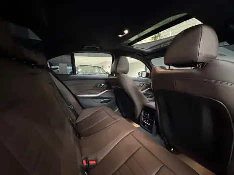 BMW 320I 2.0 16V 4P M SPORT GP TURBO ACTIVE FLEX AUTOM�TICO, Foto 14