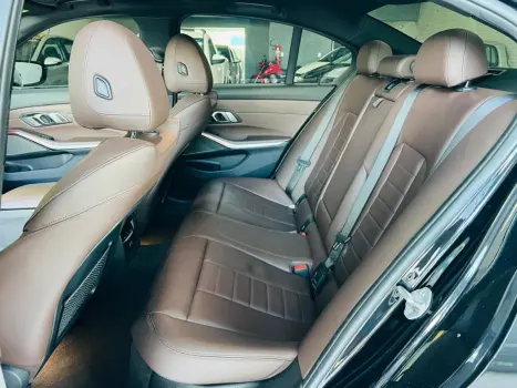 BMW 320I 2.0 16V 4P TURBO FLEX M SPORT AUTOM�TICO, Foto 16