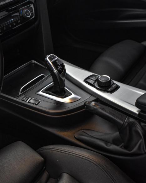 BMW 320I 2.0 16V 4P GP TURBO ACTIVE FLEX AUTOM�TICO, Foto 15