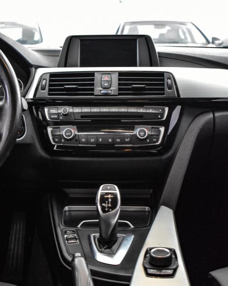 BMW 320I 2.0 16V 4P GP TURBO ACTIVE FLEX AUTOM�TICO, Foto 17