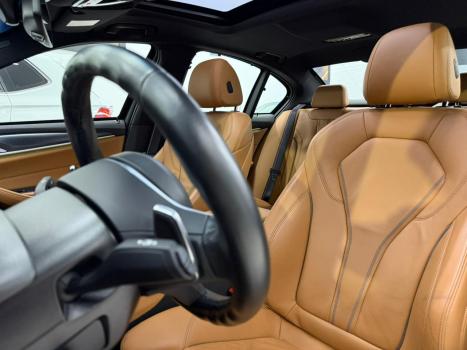 BMW 530E 2.0 16V 4P TWINPOWER H�BRIDO M SPORT AUTOM�TICO, Foto 9