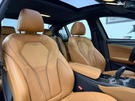BMW 530E 2.0 16V 4P TWINPOWER H�BRIDO M SPORT AUTOM�TICO, Foto 13