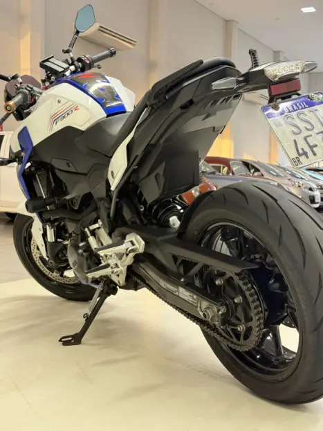 BMW F 900 R SPORT PLUS, Foto 3