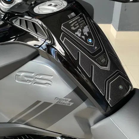 BMW R 1250 GS ADVENTURE TRIPLE BLACK, Foto 13