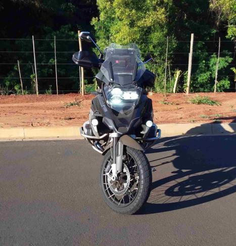 BMW R 1250 GS TRIPLE BLACK OPTION 719, Foto 2