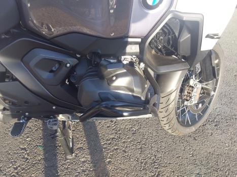 BMW R 1300 GS ADVENTURE TRIPLE BLACK, Foto 5