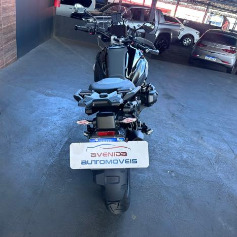 BMW R 1300 GS TRIPLE BLACK, Foto 4