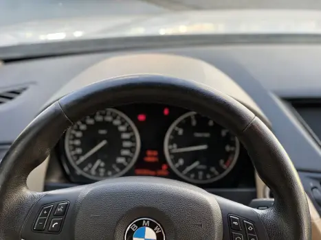 BMW X1 2.0 16V 4P 18I GP S DRIVE AUTOM�TICO, Foto 9