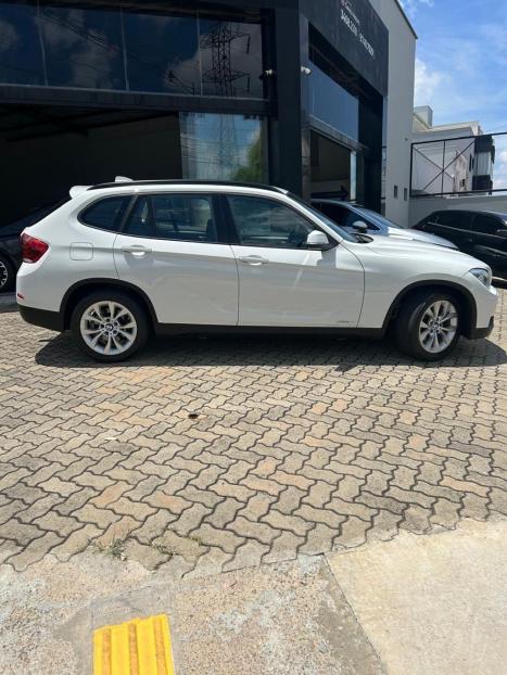 BMW X1 2.0 16V 4P 18I S DRIVE AUTOM�TICO, Foto 12