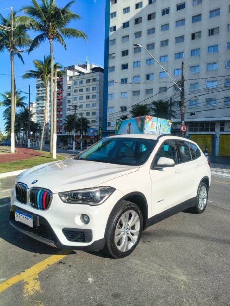 BMW X1 2.0 16V 4P 18I S DRIVE AUTOM�TICO, Foto 3