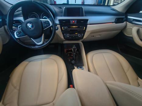 BMW X1 2.0 16V 4P 18I S DRIVE AUTOM�TICO, Foto 6