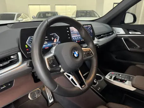BMW X1 2.0 16V 4P FLEX SDRIVE20I M SPORT 25 ANOS TURBO AUTOM�TICO, Foto 5