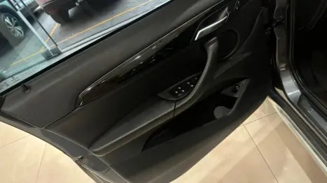 BMW X1 2.0 16V 4P S DRIVE 20I X-LINE TURBO AUTOM�TICO, Foto 7