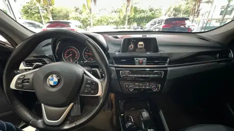 BMW X1 2.0 16V 4P S DRIVE 20I X-LINE TURBO AUTOM�TICO, Foto 9