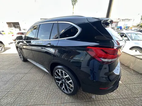 BMW X1 2.0 16V 4P S DRIVE 20I X-LINE TURBO AUTOM�TICO, Foto 14
