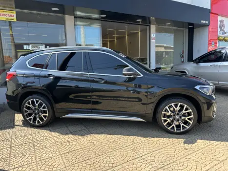 BMW X1 2.0 16V 4P S DRIVE 20I X-LINE TURBO AUTOM�TICO, Foto 11