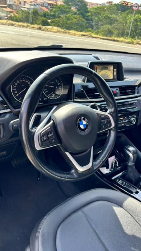 BMW X1 2.0 16V 4P S DRIVE 20I X-LINE TURBO AUTOM�TICO, Foto 4