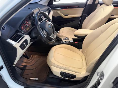 BMW X1 2.0 16V 4P S DRIVE 20I X-LINE TURBO AUTOM�TICO, Foto 6