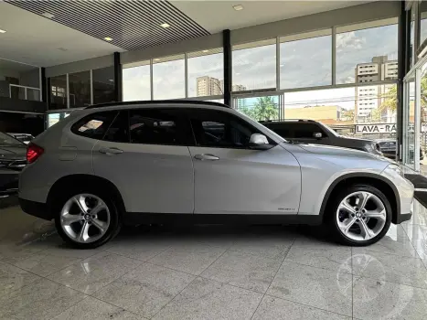 BMW X1 2.0 16V 4P SDRIVE 20I ACTIVEFLEX TURBO AUTOMÁTICO, Foto 4 BMW X1 2.0 16V 4P SDRIVE 20I ACTIVEFLEX TURBO AUTOMÁTICO, Foto 4